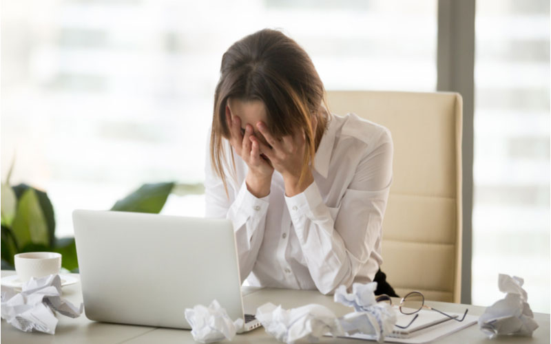 Mengenal Burnout dan Cara Mengatasinya Secara Sehat
