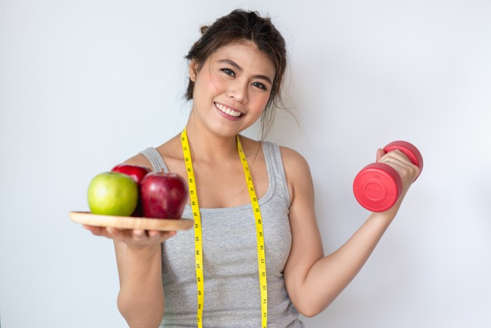 7 Mitos Tentang Diet & Olahraga yang Harus Berhenti Anda Percaya Sekarang Juga