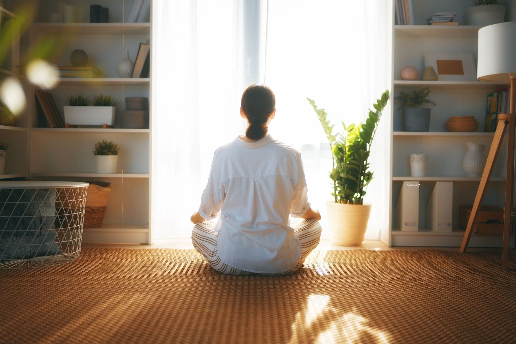 Tips Dekorasi Sudut Meditasi di Rumah Agar Lebih Fokus dan Relaks