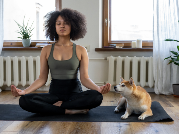 Anda Overthinking Terus? Coba Meditasi, Ini Manfaat dan Cara Mulainya