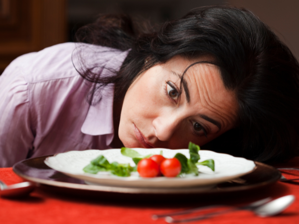 Diet Ekstrem: Berat Badan Turun Cepat Tapi Bahaya Mengintai Seumur Hidup