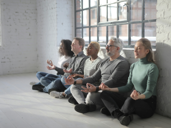 Tingkatkan Fokus dan Produktivitas Lewat Meditasi, Begini Caranya!