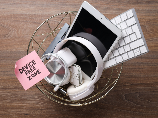 Pentingnya Digital Detox untuk Kesehatan Mental dan Fisik di Era Modern