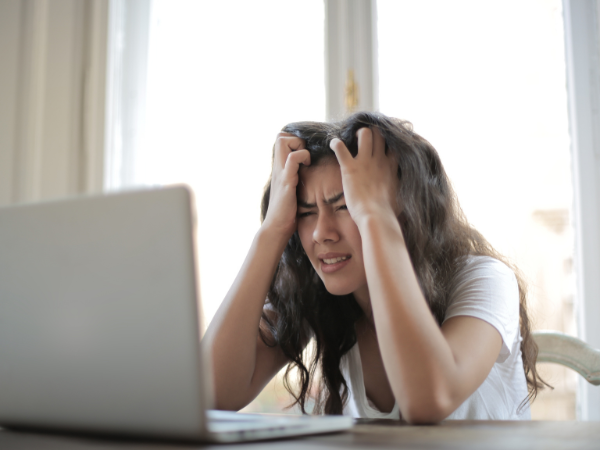 Bahaya Stres! 5 Penyakit Fisik yang Bisa Dipicu oleh Emosi Negatif