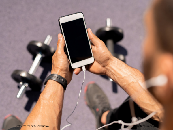 Ternyata Playlist Musik Punya Pengaruh pada Performa Latihan Anda, Yuk Jangan Salah Pilih!
