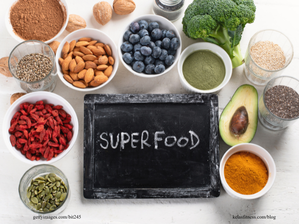 Superfoods untuk Fitness: Apa Saja dan Bagaimana Cara Mengoptimalkannya?
